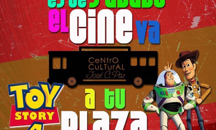 JOSÉ C. PAZ: EL CINE VA A TU PLAZA