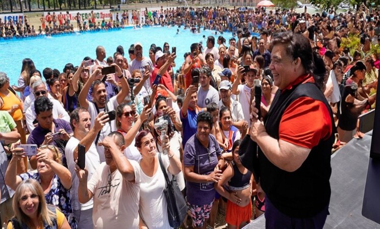 EL INTENDENTE MARIO ISHII INAUGURÓ LA TEMPORADA DE LA COLONIA MUNICIPAL EN JOSÉ C. PAZ